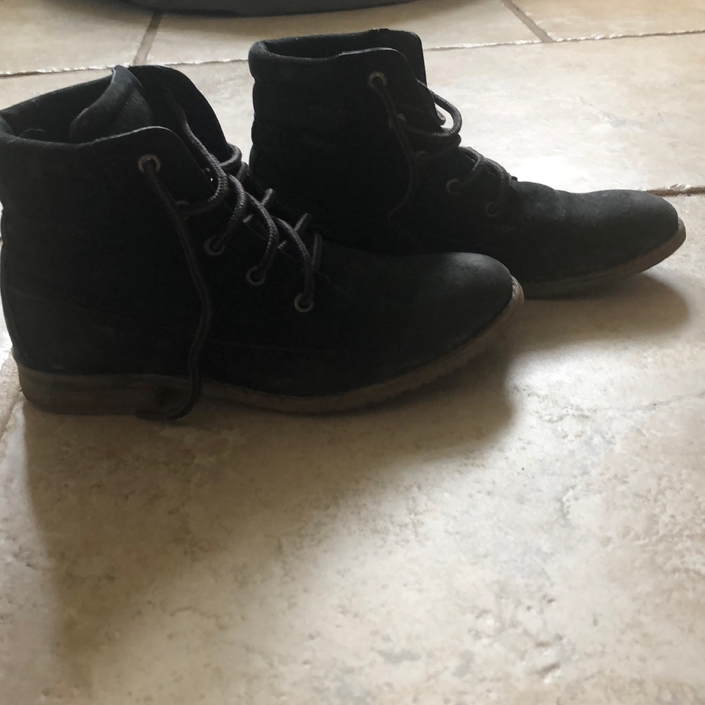Steve Madden Mantraa boots